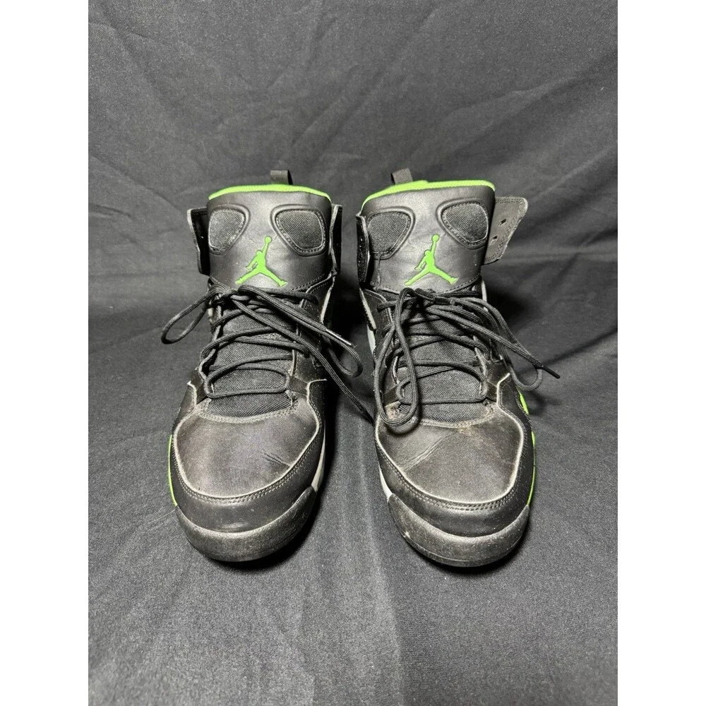 Size 11.5 - Jordan Flight Club 91 Black Green Strike DC7329-003 Pre-Owned Retro